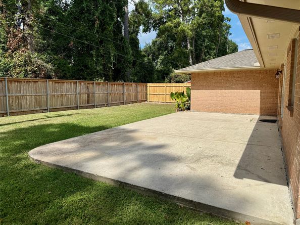 4111 Hermitage Hollow Lane, Houston TX 77339