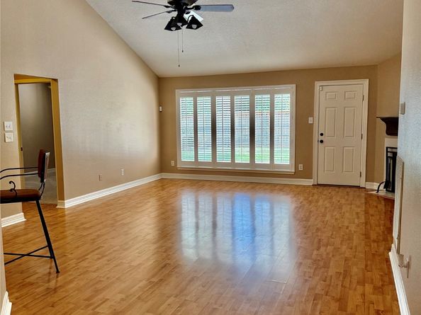 4111 Hermitage Hollow Lane, Houston TX 77339