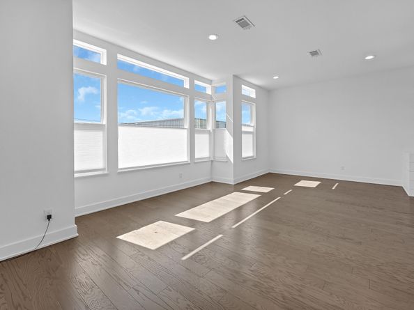 1405 Sylvester Road, Houston TX 77009