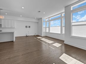 1405 Sylvester Road, Houston TX 77009