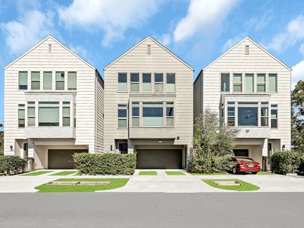 1405 Sylvester Road, Houston TX 77009