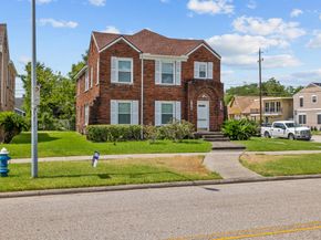 2804 Cleburne Street, Houston TX 77004
