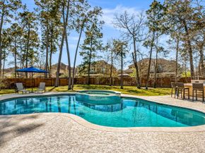 2118 Barton Woods Boulevard, Conroe TX 77301