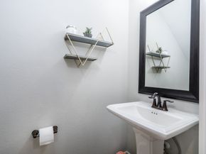 968 Ford Pines Lane, Houston TX 77091