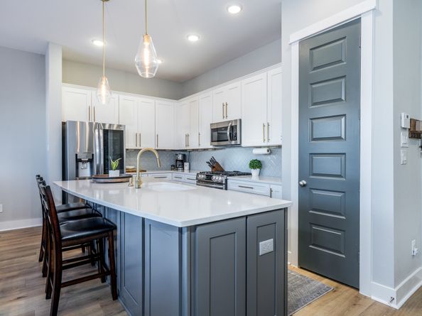 968 Ford Pines Lane, Houston TX 77091