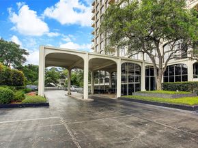 3711 San Felipe Street 2I, Houston TX 77027