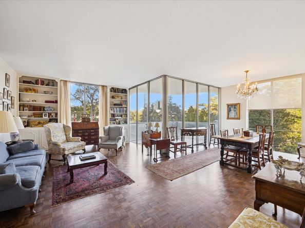 3711 San Felipe Street 2I, Houston TX 77027