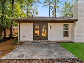 26 E Woodtimber Court, Spring TX 77381