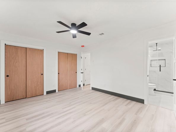 26 E Woodtimber Court, Spring TX 77381