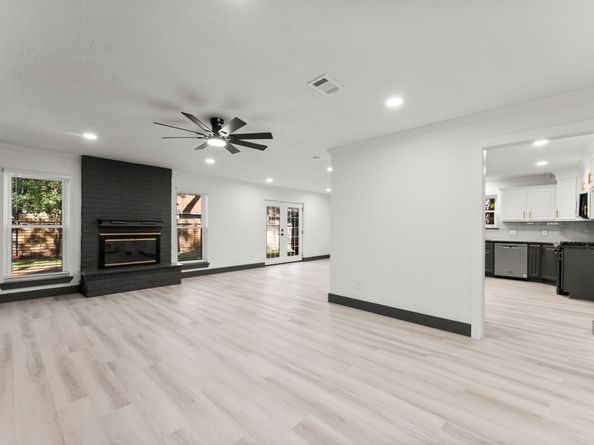 26 E Woodtimber Court, Spring TX 77381