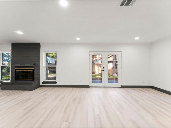 26 E Woodtimber Court, Spring TX 77381