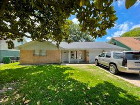 8623 Nairn Street, Houston TX 77074