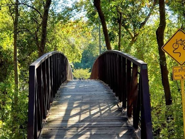 1643 S Kirkwood Road, Houston TX 77077