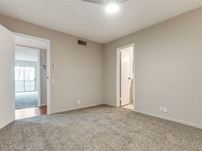 1643 S Kirkwood Road, Houston TX 77077