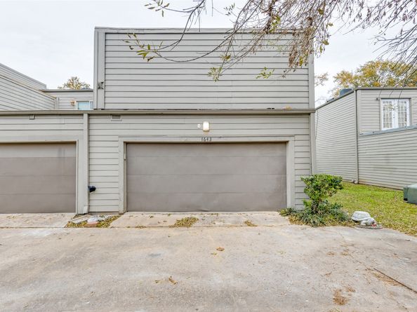 1643 S Kirkwood Road, Houston TX 77077