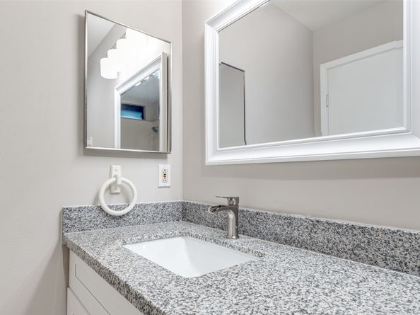 1643 S Kirkwood Road, Houston TX 77077