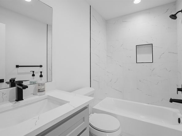 5317 Jefferson Street, Houston TX 77023