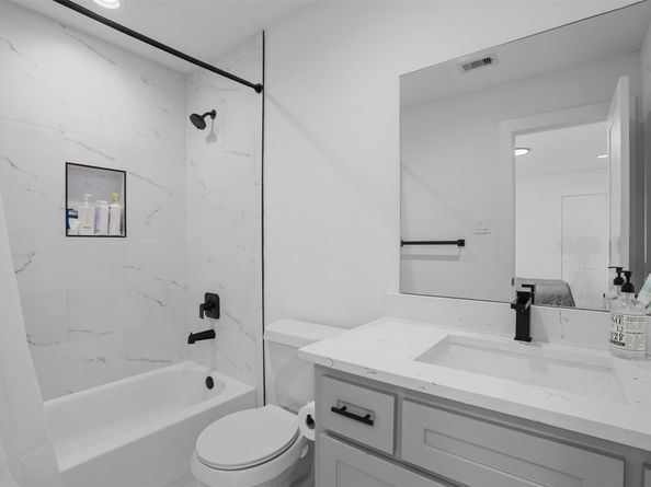 5317 Jefferson Street, Houston TX 77023