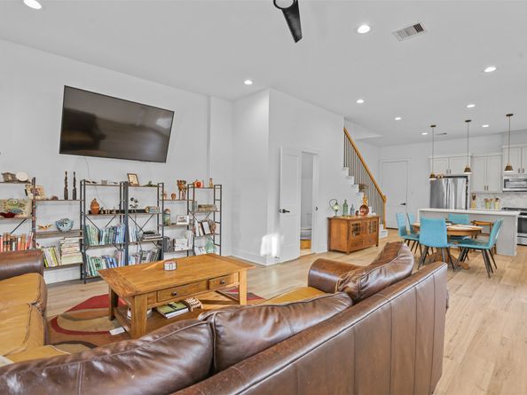 5317 Jefferson Street, Houston TX 77023