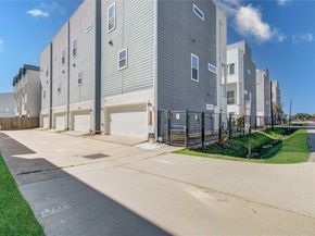 2116 Naomi Street B, Houston TX 77054