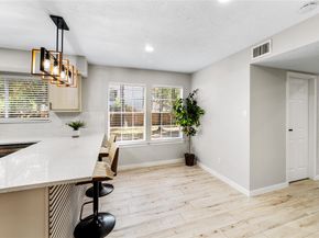 3 Ridgeline Court, The Woodlands TX 77381