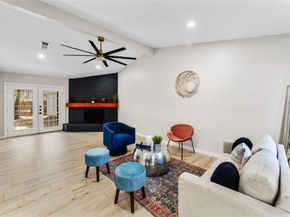 3 Ridgeline Court, The Woodlands TX 77381