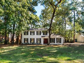 3 Ridgeline Court, The Woodlands TX 77381