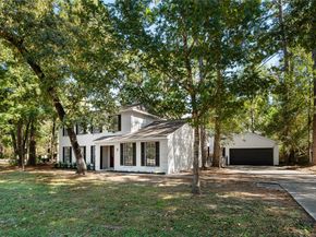 3 Ridgeline Court, The Woodlands TX 77381