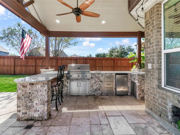 17814 Winkler Willow Court, Tomball TX 77377