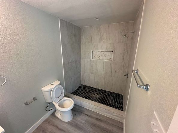 1912 Gentry Street, Houston TX 77009