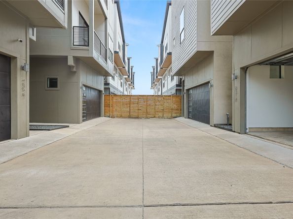 2317 Eagle Street, Houston TX 77004