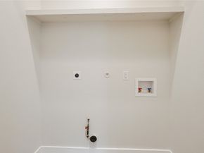 2317 Cleburne Street, Houston TX 77004