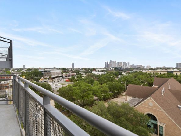 3311 Yupon Street 611, Houston TX 77006