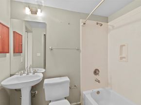 3311 Yupon Street 611, Houston TX 77006