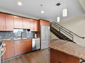 3311 Yupon Street 611, Houston TX 77006