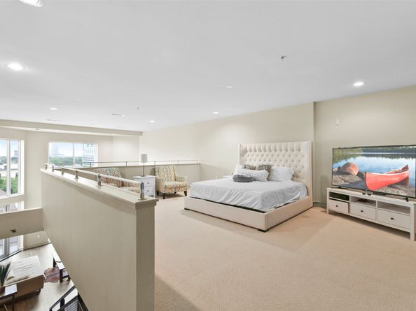 3311 Yupon Street 611, Houston TX 77006