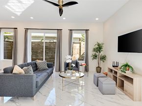 5908 St Augustine Street B, Houston TX 77021