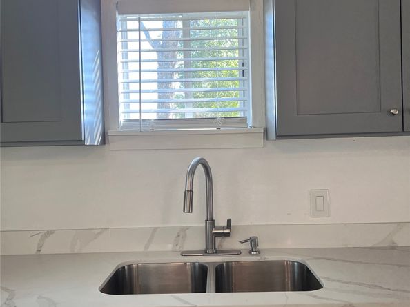 5721 Breen Drive, Houston TX 77086