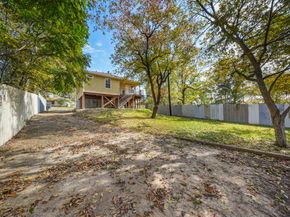 910 Rosewick Street, Houston TX 77015