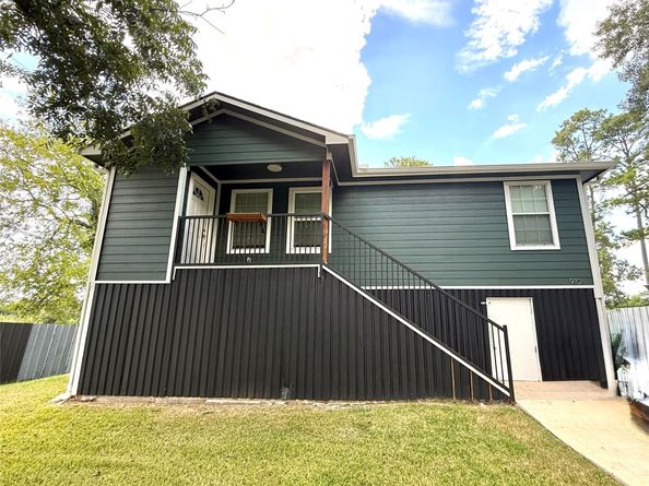 910 Rosewick Street, Houston TX 77015