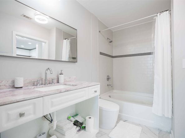 5925 Almeda Rd 12005, Houston TX 77004