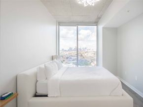 5925 Almeda Rd 12005, Houston TX 77004