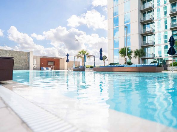 5925 Almeda Rd 12005, Houston TX 77004