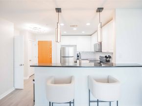 5925 Almeda Rd 12005, Houston TX 77004