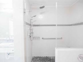 5925 Almeda Rd 12005, Houston TX 77004