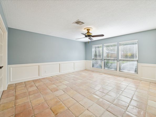 12111 Moorcreek Drive, Houston TX 77070