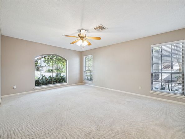 12111 Moorcreek Drive, Houston TX 77070