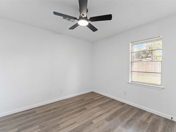 514 Peach Spring Drive, Houston TX 77037