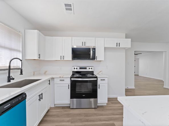 514 Peach Spring Drive, Houston TX 77037