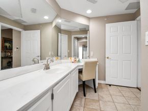 2400 Mccue Road 436, Houston TX 77056